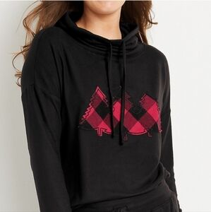 NWT Maurices 2X Lakeside Cozy Buffalo Plaid Tree Sweatshirt